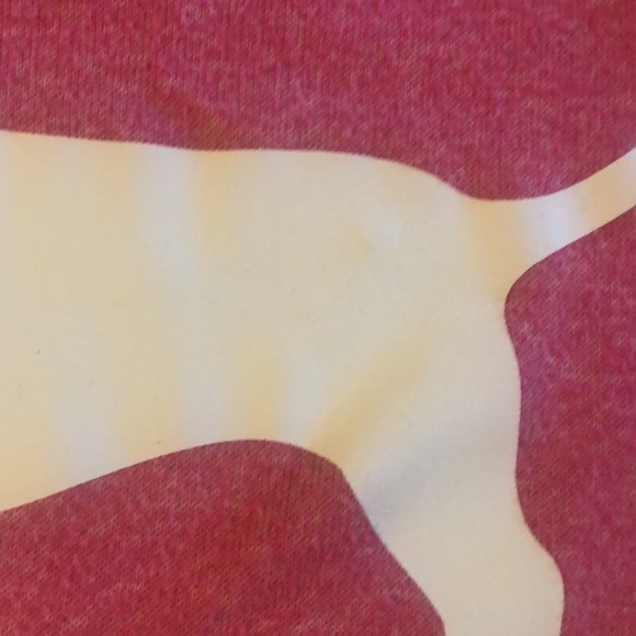 Victoria’s Secret pink sleep top - Picture 9 of 9